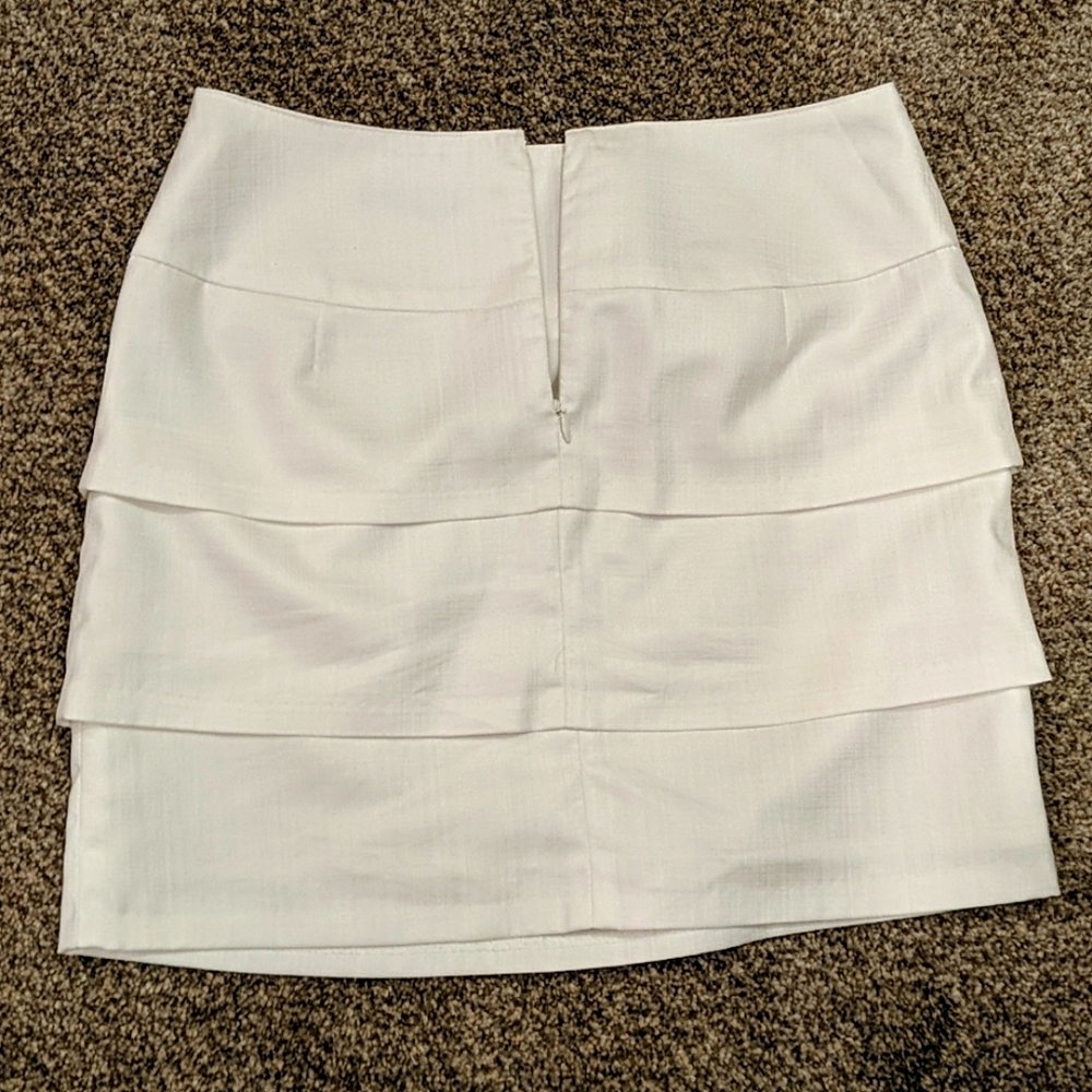 Mini skirt - Picture 4 of 4